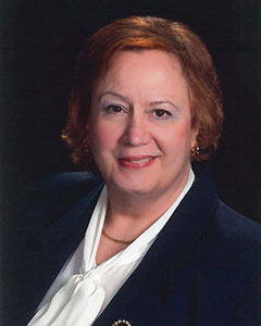 Vicki Sauter headshot